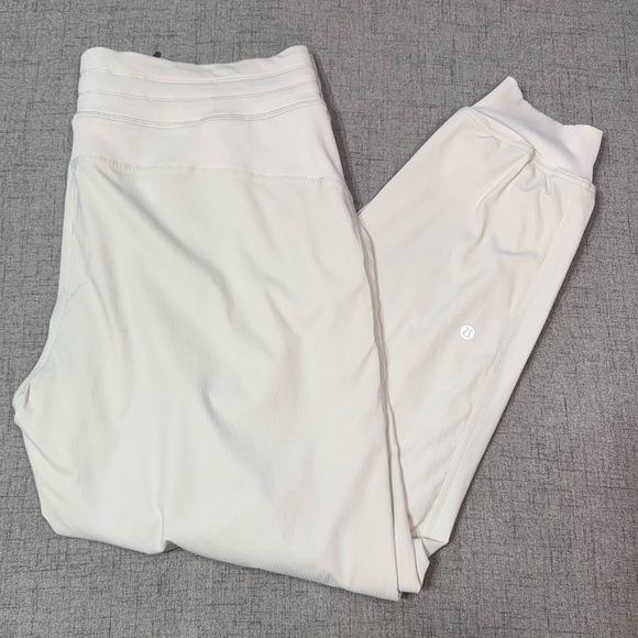 Lululemon Dance Studio Joggers Bone Off White Size 14 Like New - Picture 10 of 14